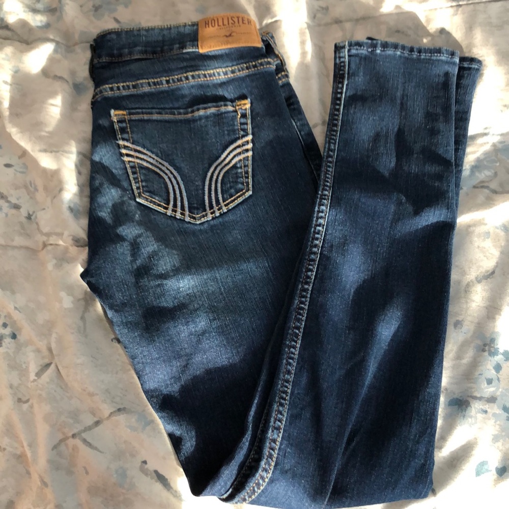 Hollister Low Rise Skinny Jeans